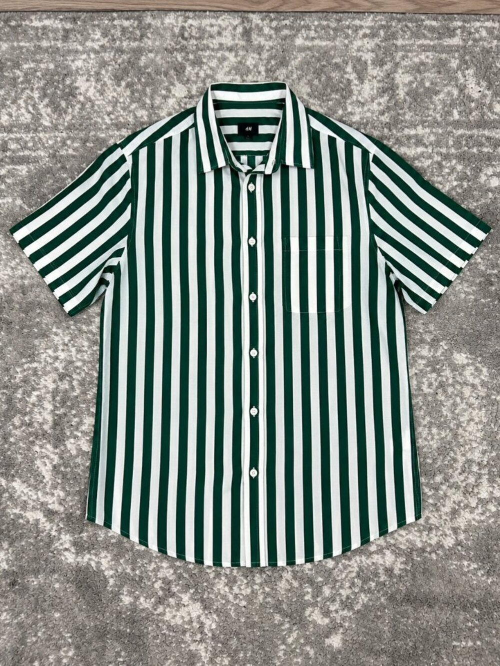 H&M Green White Vertical Stripe Short Sleeve Button Up Shirt